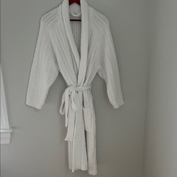 Pottery Barn Other - Pottery Barn White Cozy Ribbed Robe Quiet Luxury Spa Resort Size: 44 in x 25 in